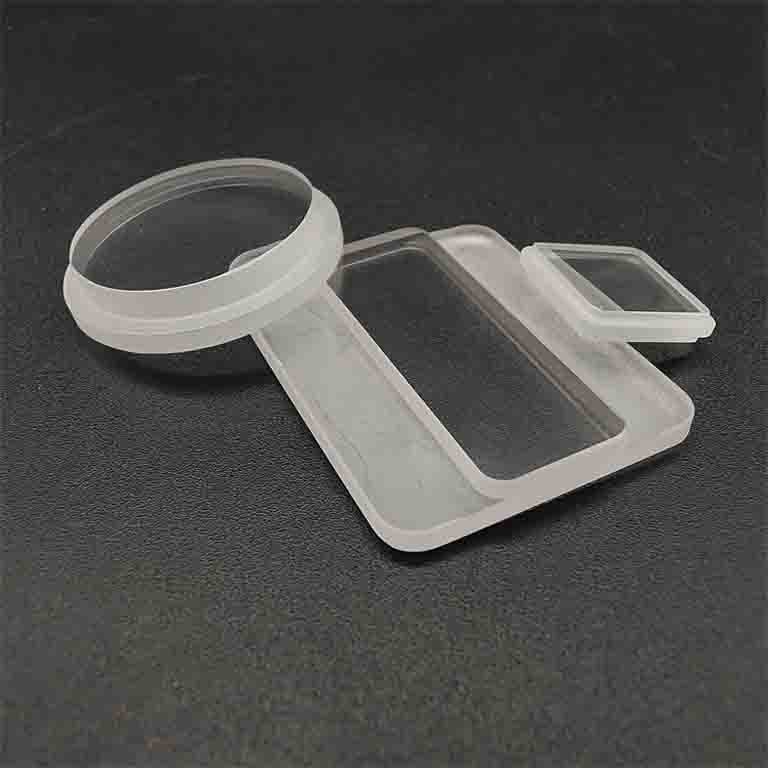 Custom 3mm round and square ultra clear tempered step glass
