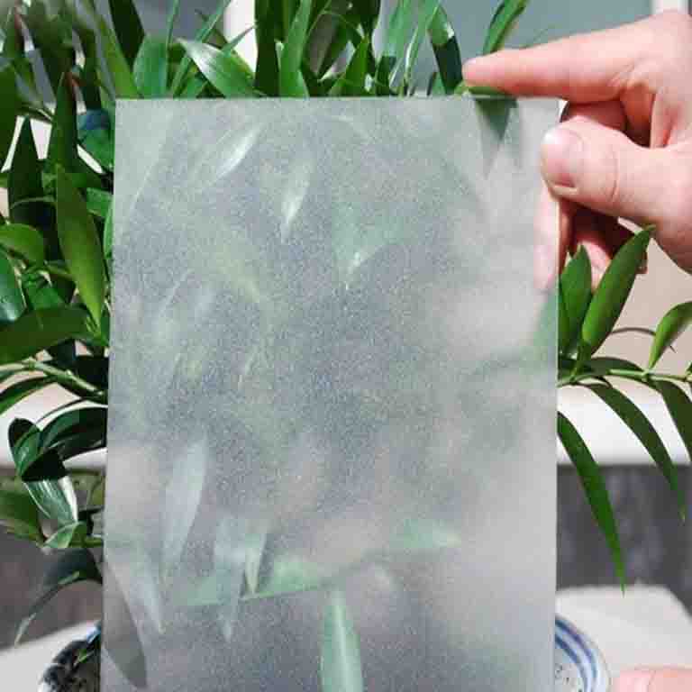3.2mm 4mm transparent solar panel , ultra clear low iron solar panel tempered glass