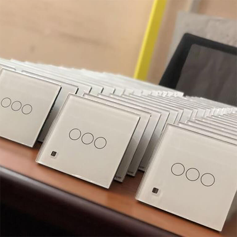 Eu Standard Smart Wall Switch Single Luxury Crystal Glass Panel 1 Gang Wall Touch Electric Sockets Switch For Hotel