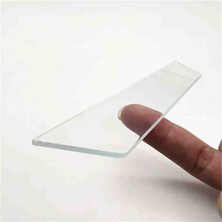2mm 3mm 4mm Trapezium Tempered Ultra Clear Glass Customized 2.5 D Curved Edge Ultra Clear Glass